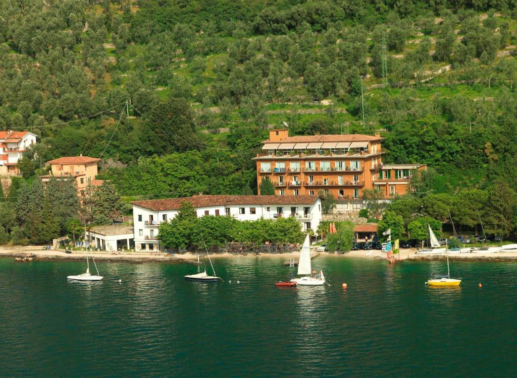 Hotel Nike Brenzone sul Garda Exteriér fotografie